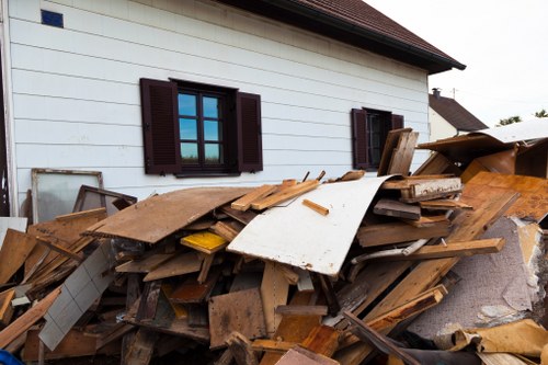 Recycling construction materials at a disposal facility in Hainault